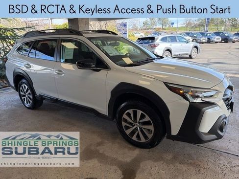 Certified 2025 Subaru Outback Premium image 2