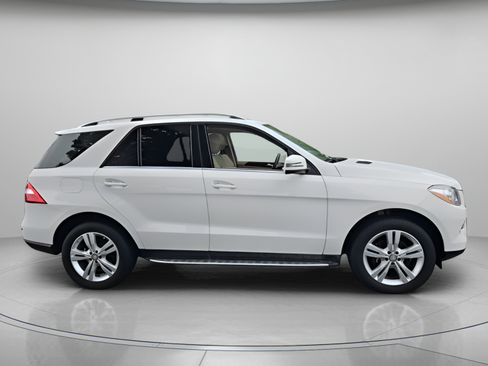 Used 2015 Mercedes-Benz ML 350 4MATIC image 6