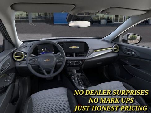 New 2026 Chevrolet Trax LT FWD image 15