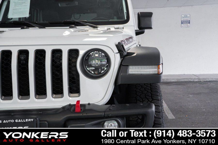 Used 2023 Jeep Wrangler Unlimited Rubicon w/ LED Lighting Group AWD/4WD image 9