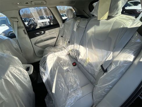 New 2025 Volvo XC60 T8 Plus w/ Climate Package image 13