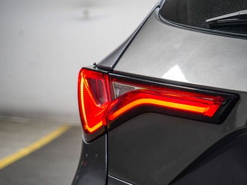 Certified 2022 Acura MDX FWD w/ Technology Package image 13