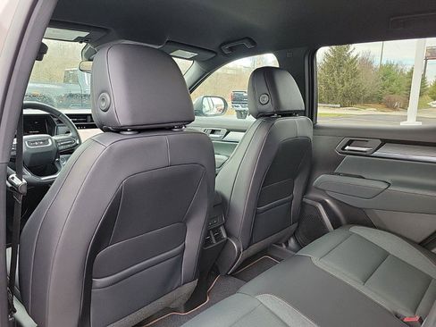 New 2026 GMC Terrain AT4 w/ Convenience Package III image 12