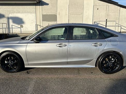 Used 2025 Honda Civic Sport image 8