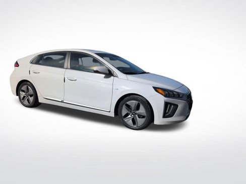 Used 2020 Hyundai Ioniq SEL image 8