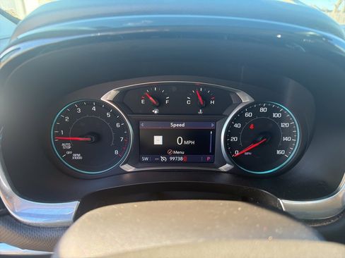 Used 2021 Chevrolet Traverse Premier image 13