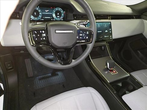 New 2026 Land Rover Range Rover Evoque S image 17