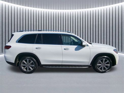 Used 2020 Mercedes-Benz GLS 450 4MATIC image 4