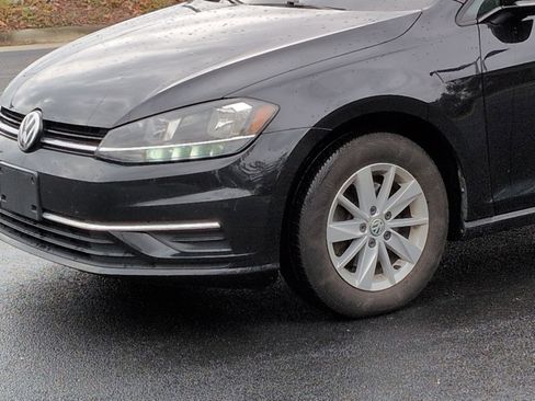 Used 2019 Volkswagen Golf S image 6