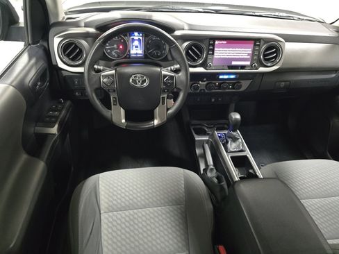 Certified 2021 Toyota Tacoma SR5 image 24