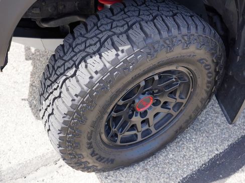 Used 2023 Toyota Tacoma TRD Pro AWD/4WD image 14