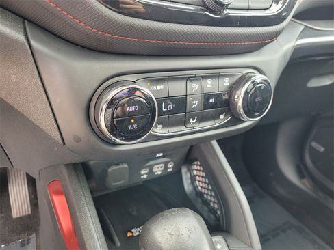 Certified 2021 Chevrolet TrailBlazer RS w/ Sun and Liftgate Package image 25