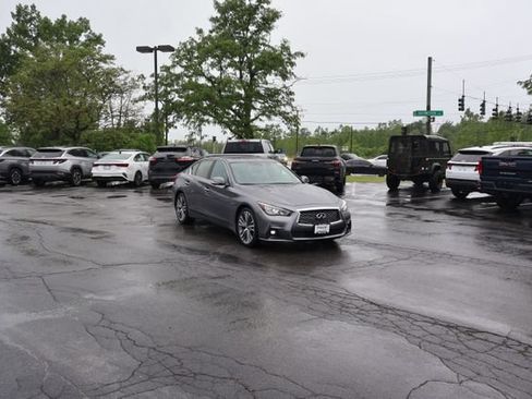 Used 2022 INFINITI Q50 Sensory AWD/4WD image 10