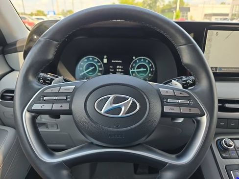 Used 2023 Hyundai Palisade SEL FWD image 19