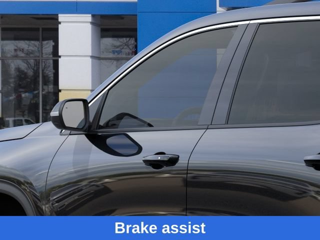 New 2027 Chevrolet Traverse LT w/ Driver Confidence Package FWD image 13