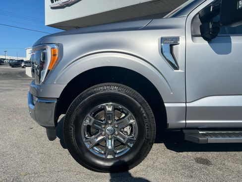 Used 2021 Ford F150 Lariat image 2