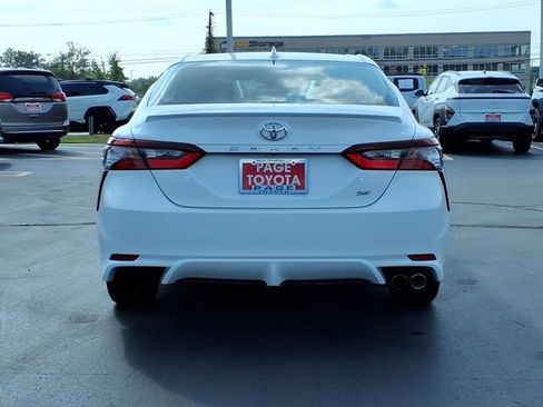 Certified 2024 Toyota Camry SE FWD image 5