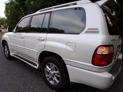 Used 2003 Lexus LX 470 4WD image 9