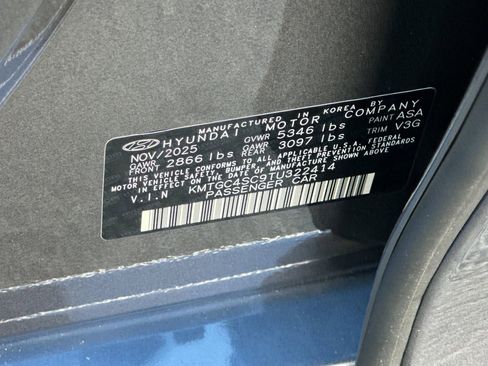 New 2026 Genesis G80 2.5T Sport Prestige image 28