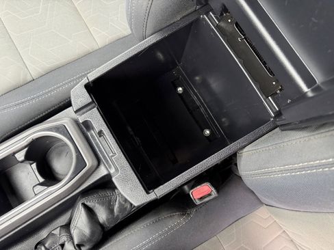 Used 2020 Toyota Tacoma TRD Sport w/ Blackout Package image 28