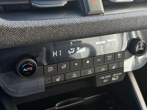 New 2026 Subaru Outback Limited AWD/4WD image 17