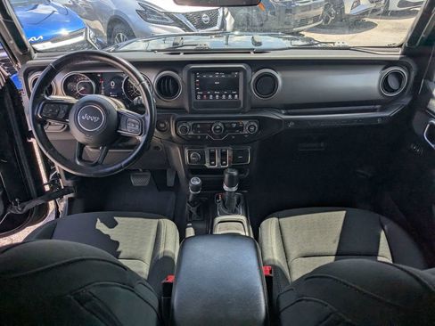 Used 2021 Jeep Wrangler Sport AWD/4WD image 14