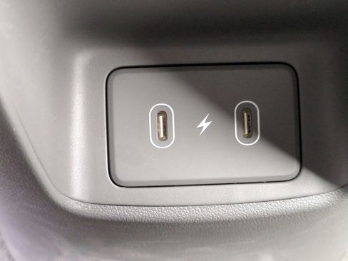 New 2025 Hyundai Elantra SEL FWD image 10