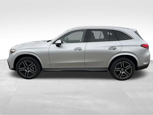 New 2026 Mercedes-Benz GLC 300 4MATIC image 2