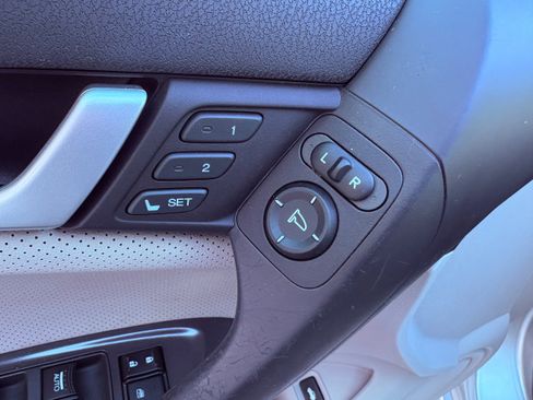 Used 2012 Acura TSX Sedan image 30