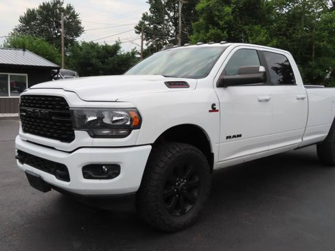 Used 2022 RAM 3500 Lone Star w/ Night Edition AWD/4WD image 10