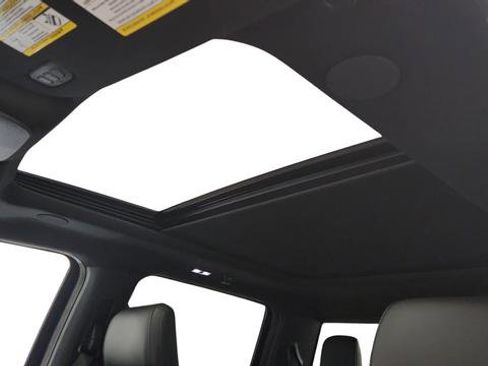 New 2025 Ford F150 Platinum w/ Equipment Group 702A High image 12