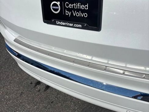 Used 2024 Volvo XC90 T8 Ultimate w/ Lounge Package AWD/4WD image 4