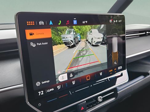 New 2025 Volkswagen ID. Buzz Pro S image 24