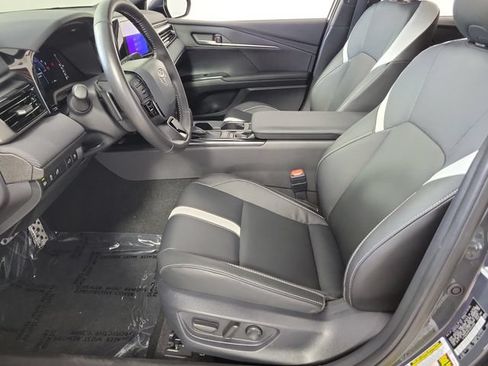 Used 2026 Toyota Camry SE FWD image 19