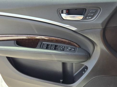 Used 2020 Acura MDX FWD image 28