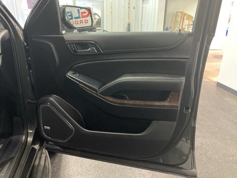 Used 2019 Chevrolet Tahoe LT AWD/4WD image 50
