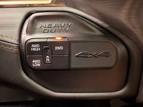 Used 2022 RAM 2500 Limited AWD/4WD image 42
