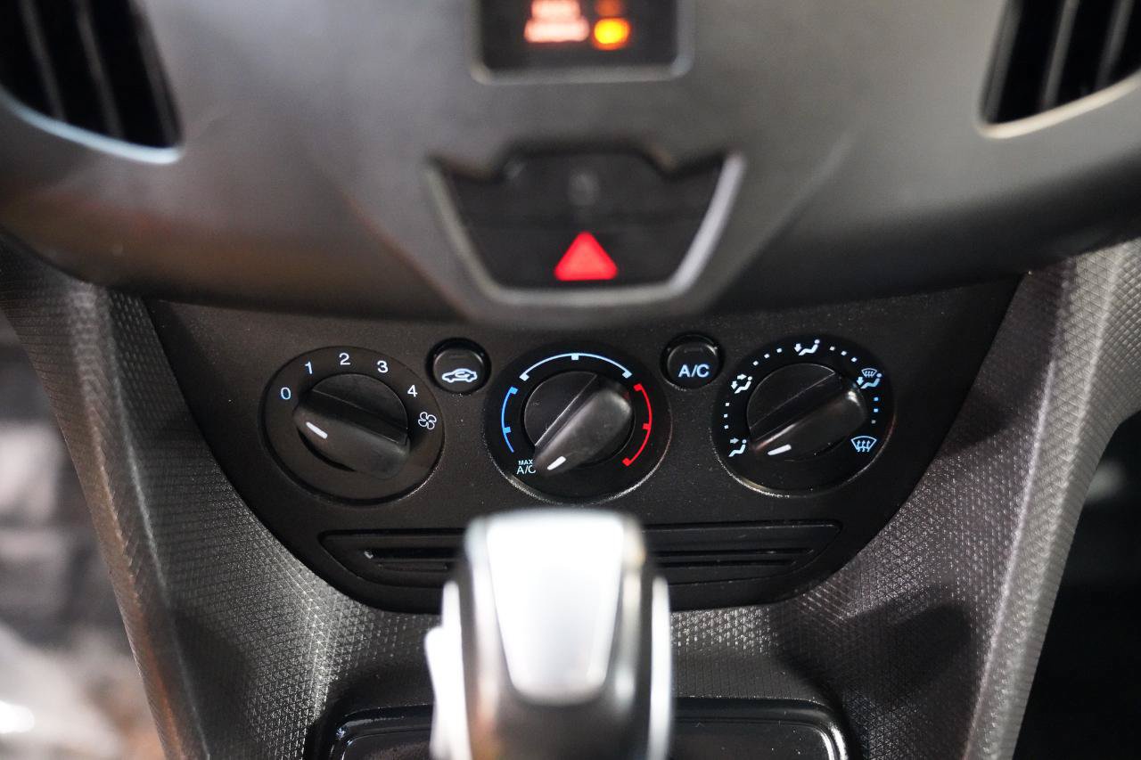 Used 2014 Ford Transit Connect XL FWD image 27