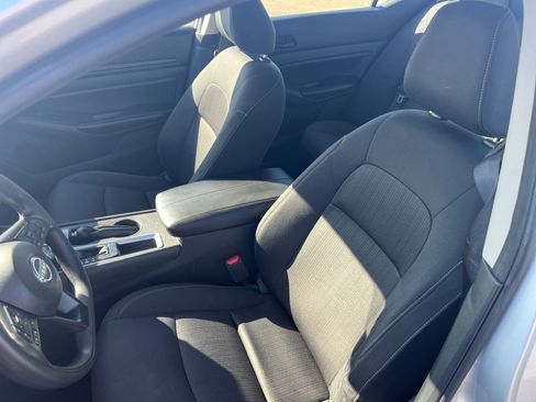 Used 2023 Nissan Altima 2.5 S FWD image 31