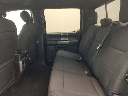 Used 2018 Ford F150 XLT w/ Equipment Group 302A Luxury image 18