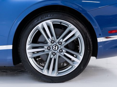 Certified 2024 Bentley Continental GT image 37