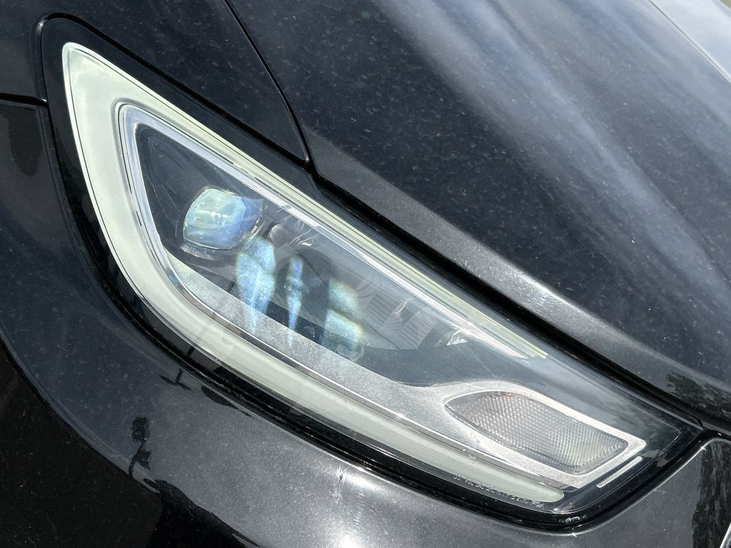 Used 2024 Chrysler Pacifica Touring-L FWD image 24