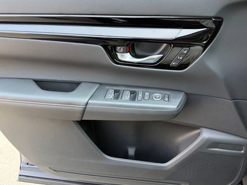 Certified 2026 Honda CR-V Sport Touring image 29