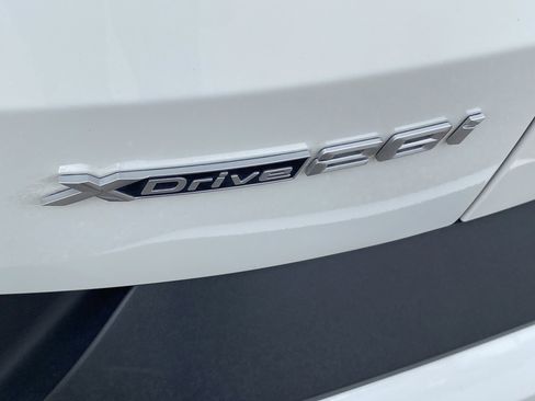 Used 2025 BMW X2 xDrive28i w/ Premium Package image 26