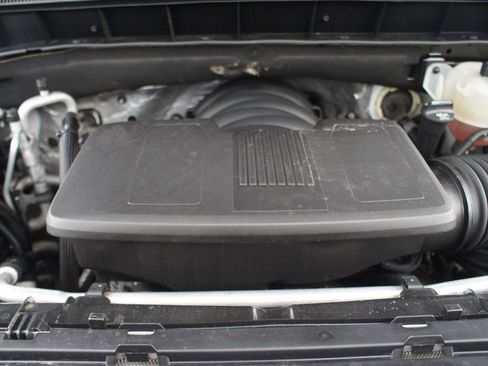 Used 2020 Chevrolet Silverado 1500 LT Trail Boss AWD/4WD image 28