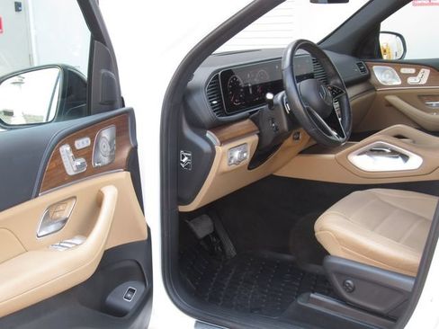 Used 2024 Mercedes-Benz GLE 450 4MATIC image 8