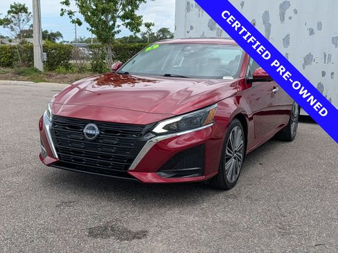 Used 2023 Nissan Altima 2.5 SL AWD/4WD image 7