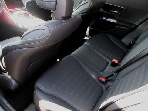 New 2026 Mercedes-Benz GLC 300 4MATIC image 5