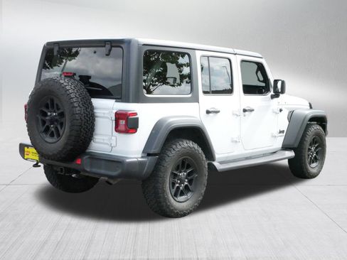 Used 2020 Jeep Wrangler Unlimited Sport image 7