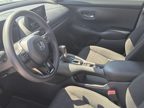Certified 2025 Honda HR-V LX image 15